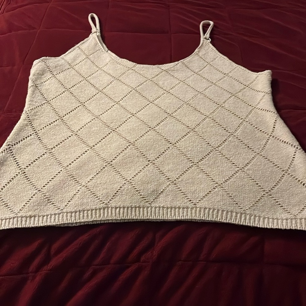 Tan/beige tank top crocheted